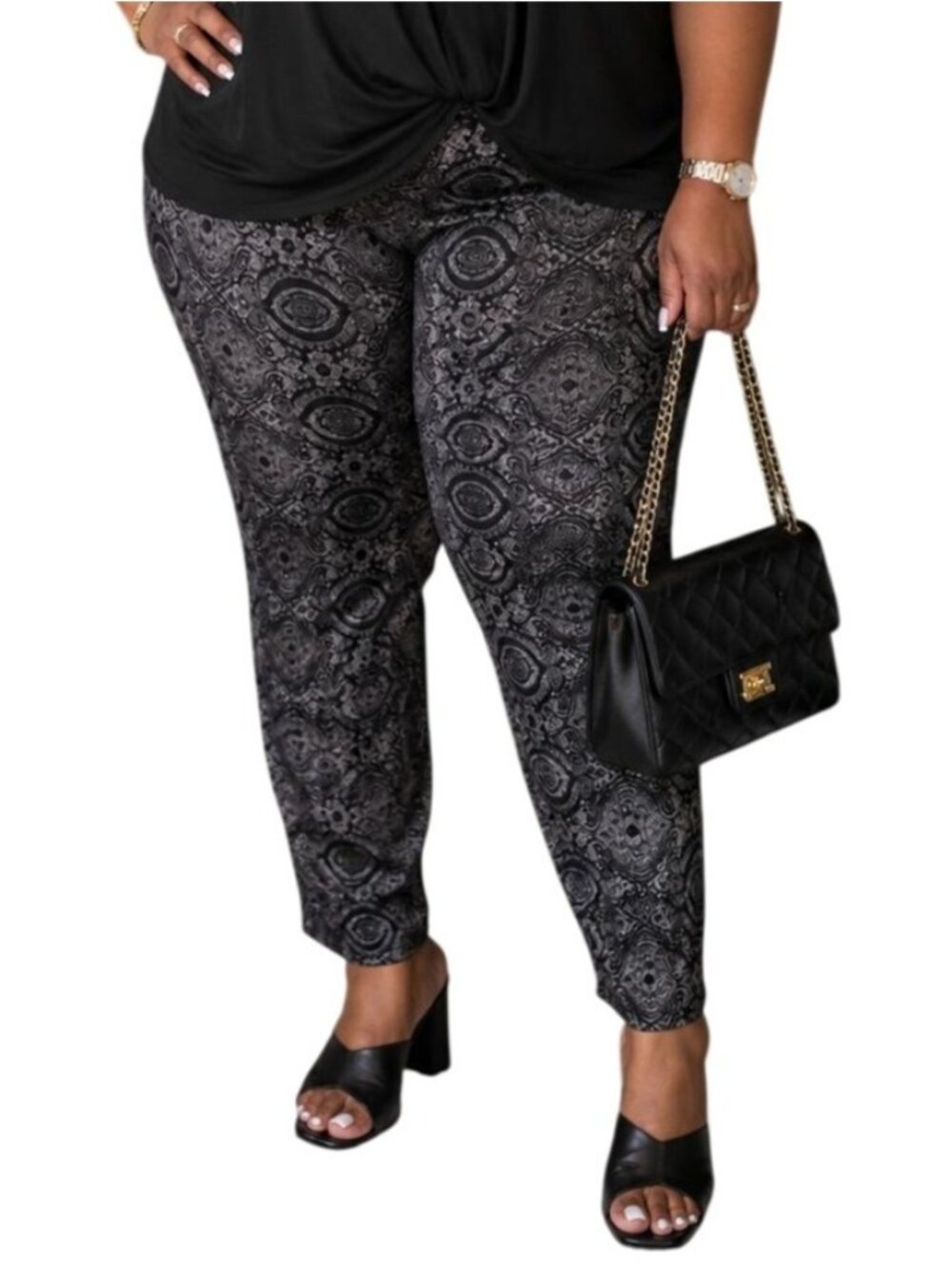 D.F.A. Plus Size 16 Capri Pants Black Gray Textured Paisley Stretch Comfort